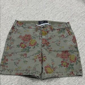 Abercrombie & Fitch Shorts - Floral